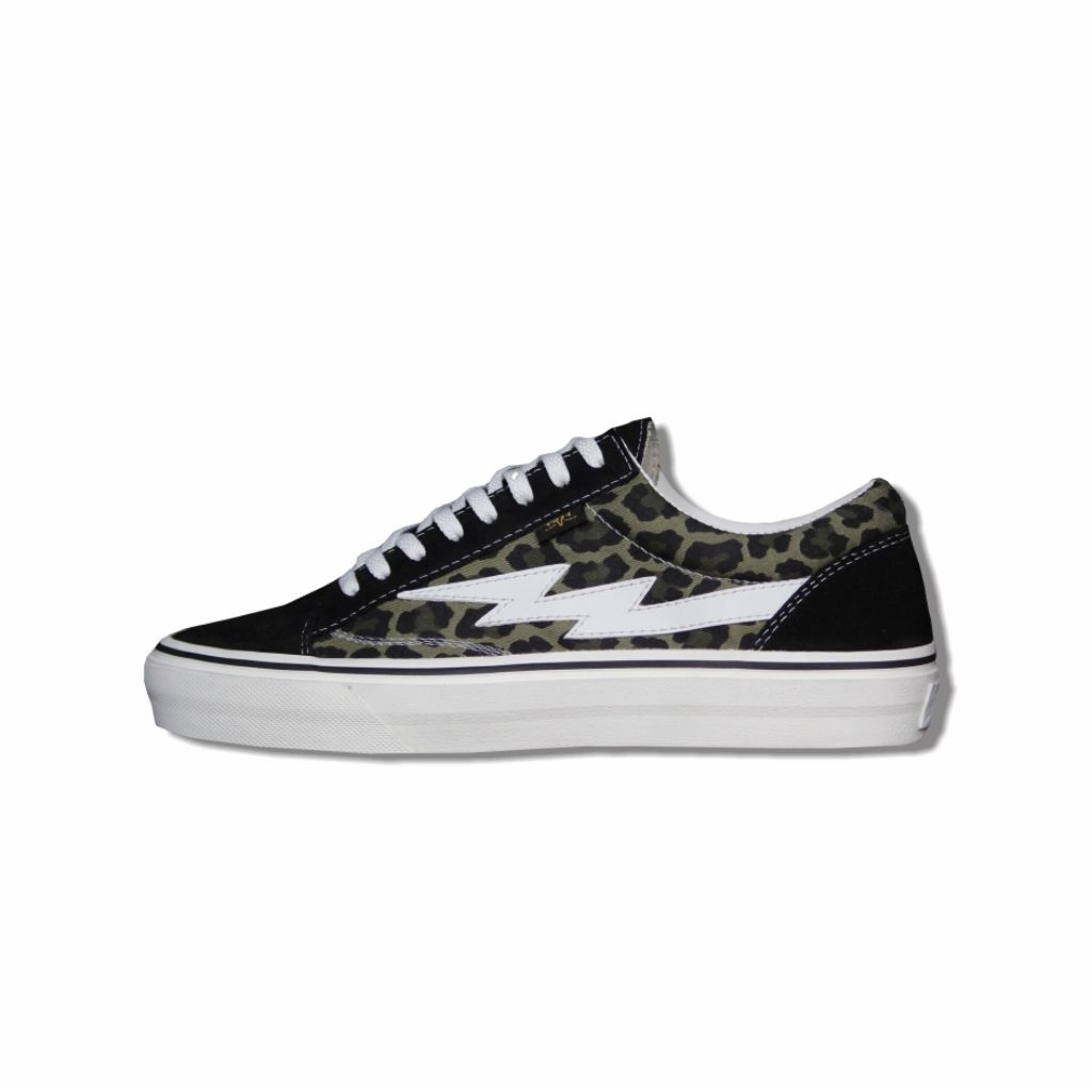 Word Division Legion Classic Leopard - BW