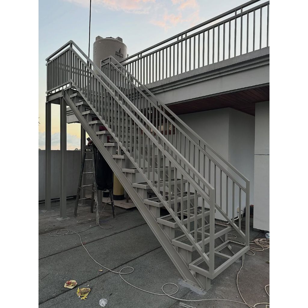 Custom Railing Balkon Rooftop Minimalis Modern & Railing Tangga Besi Hollow | Start harga 850.000/m 