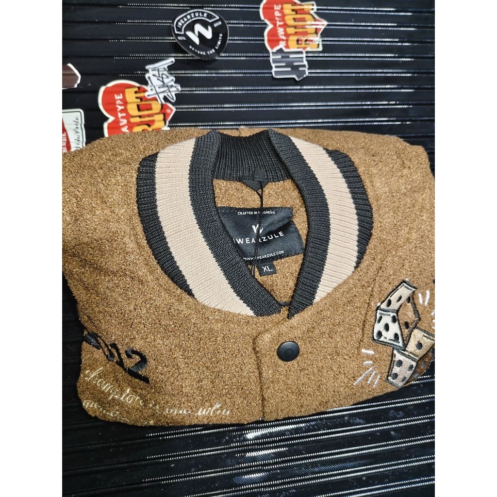varsity iwearzule