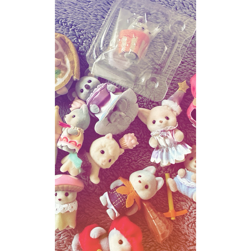Slyvanian Families sales