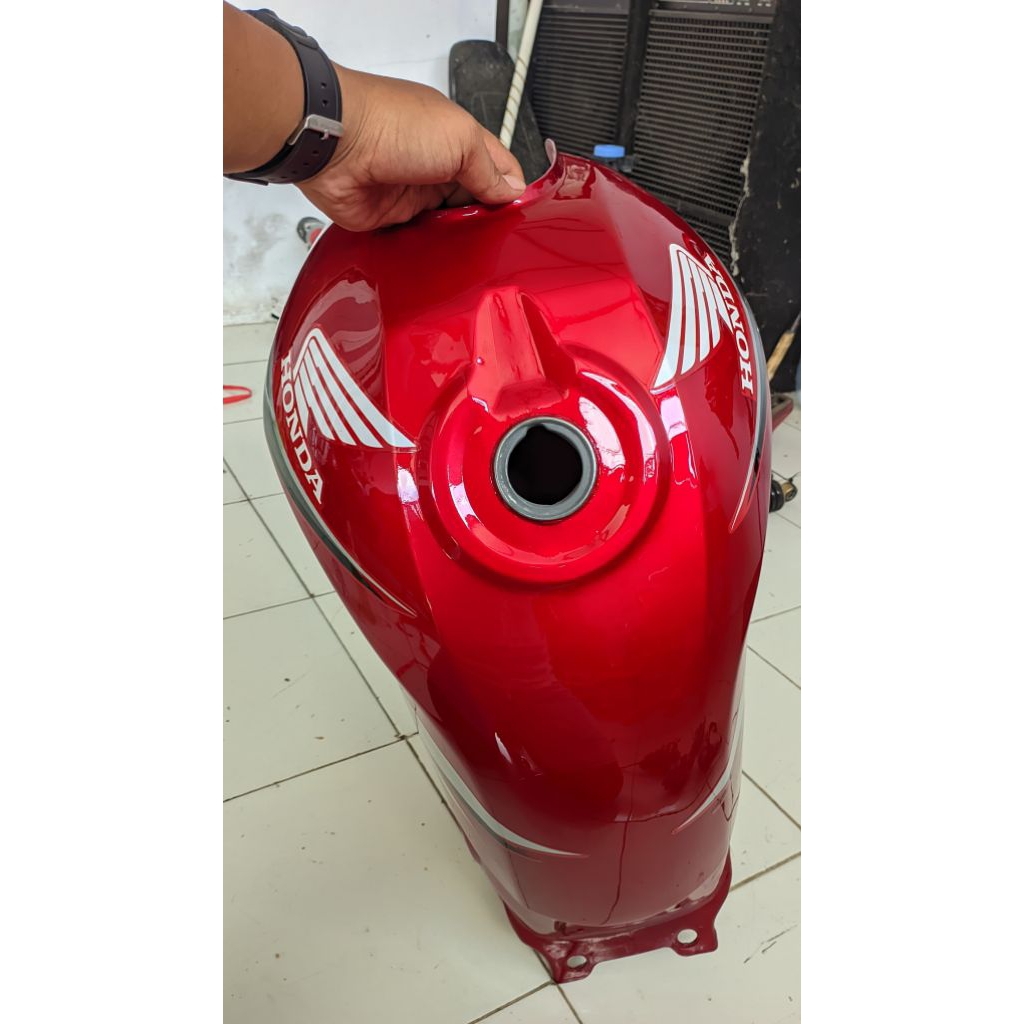 Tangki Megapro Primus Original Copotan Cat Stripping Mulus Baru Warna Merah