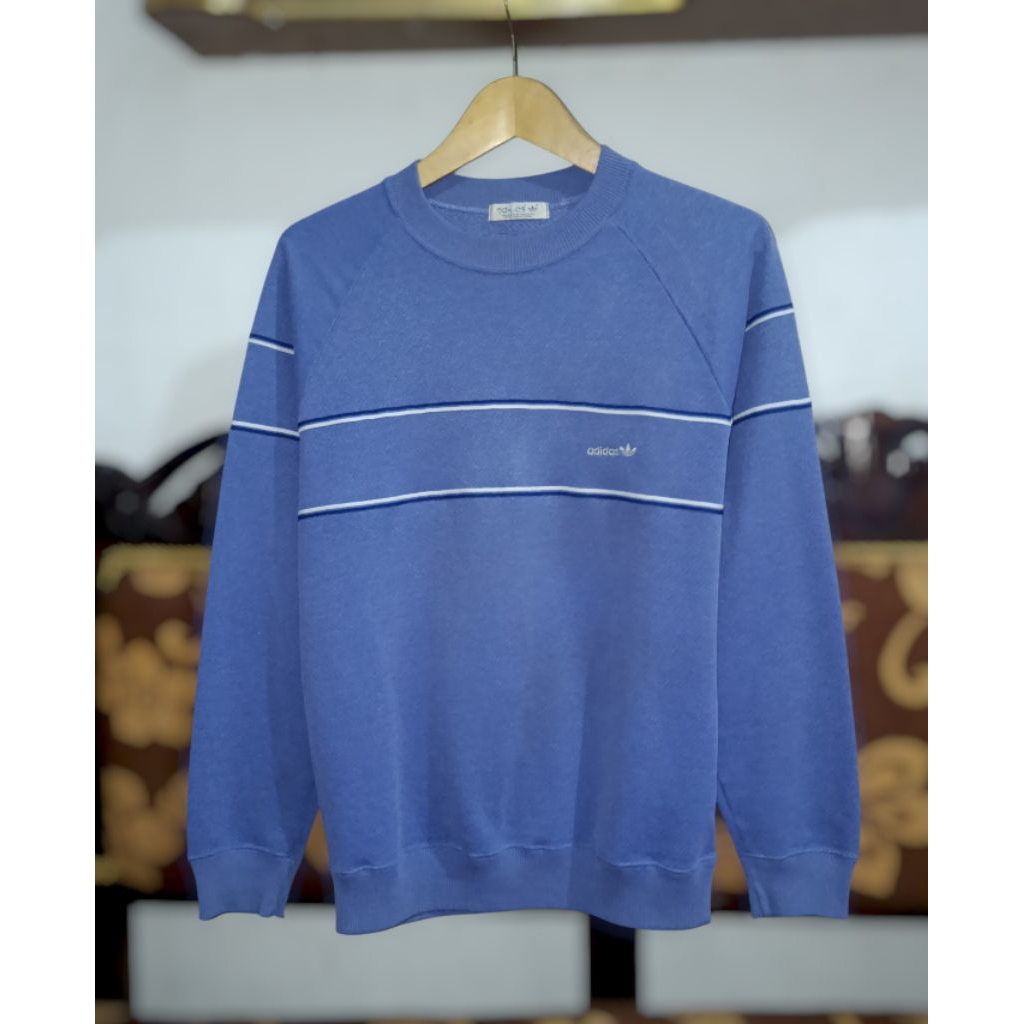 Adidas descente crewneck