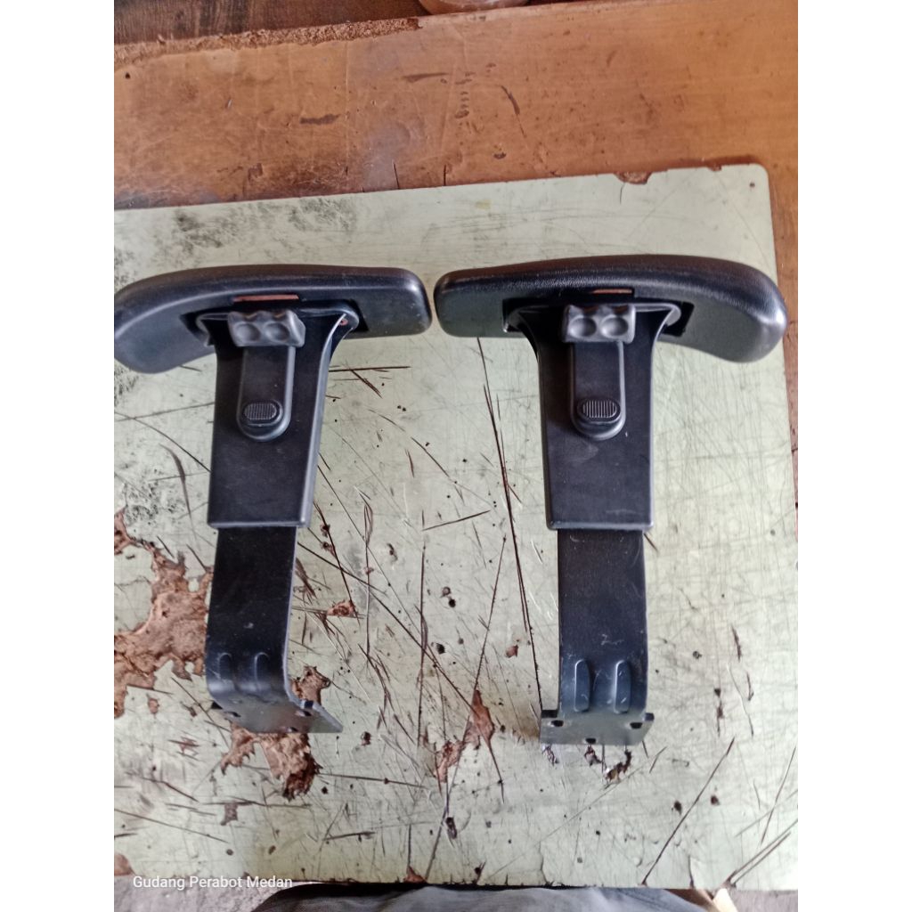 Sparepart Tangan Kursi Kantor Armrest Gaming Bekas