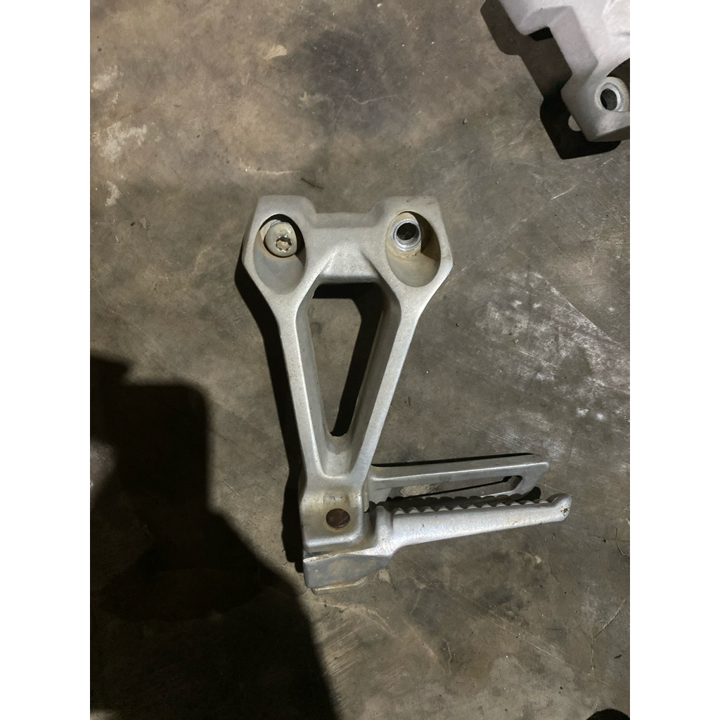 bostep footstep gtr150 kiri