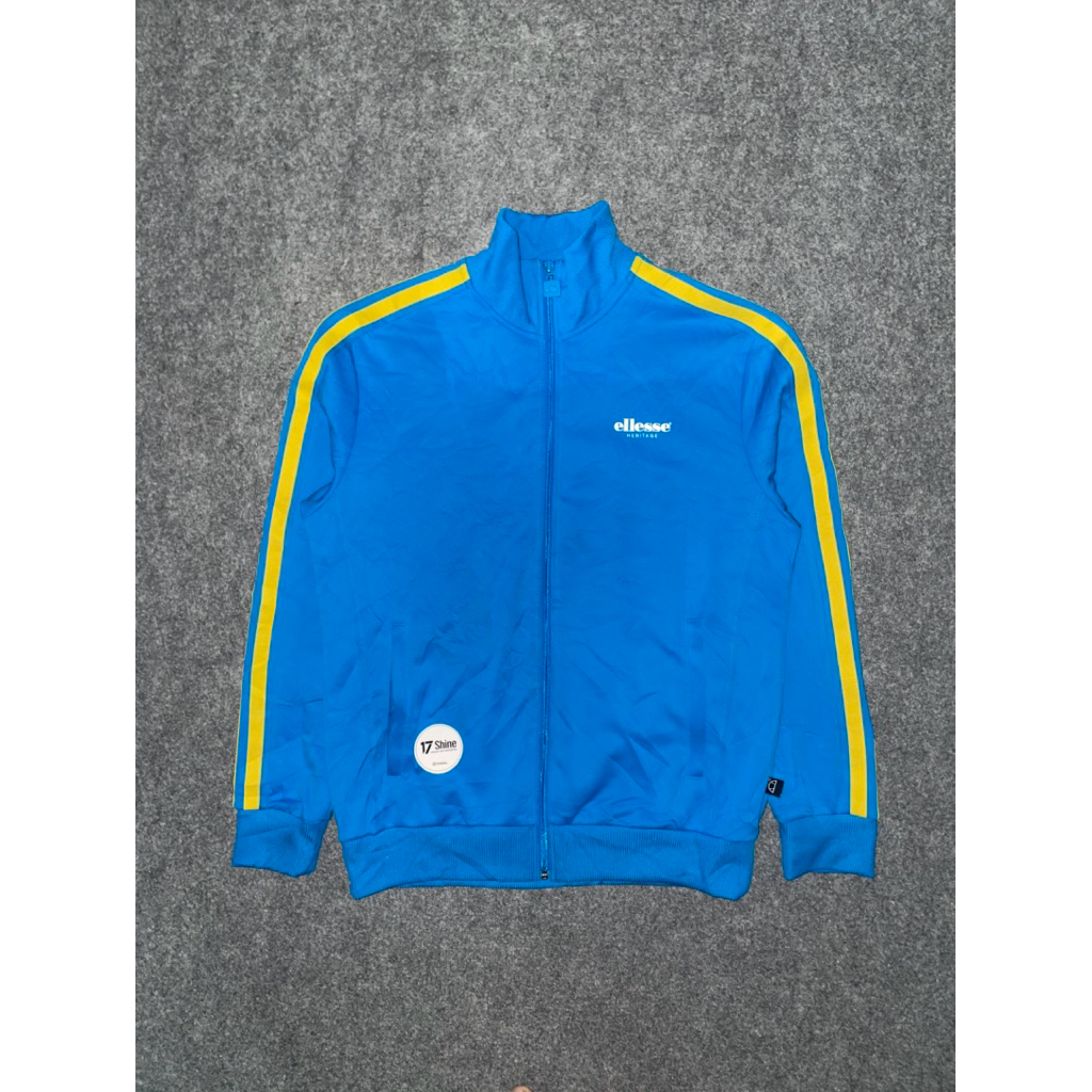 ellesse tracktop casual size M