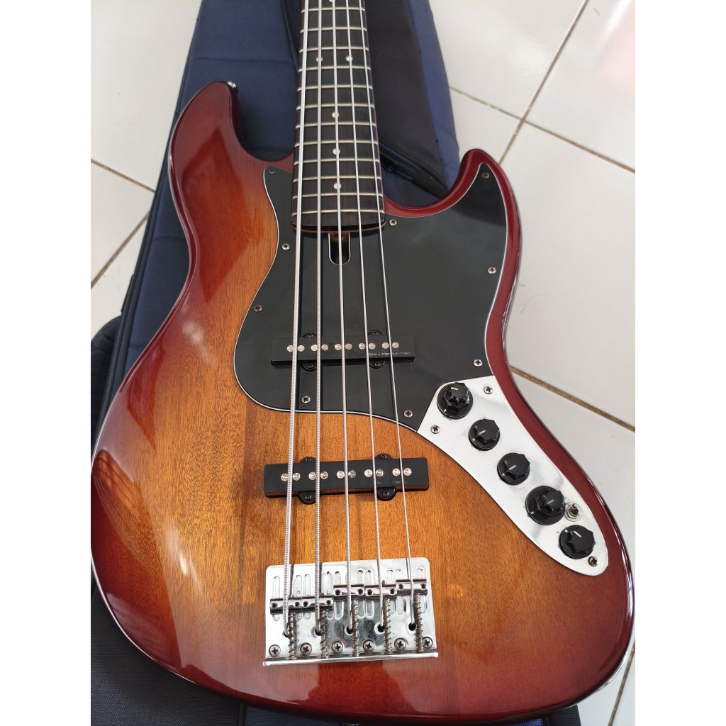 sire marcus miler v3 5 string