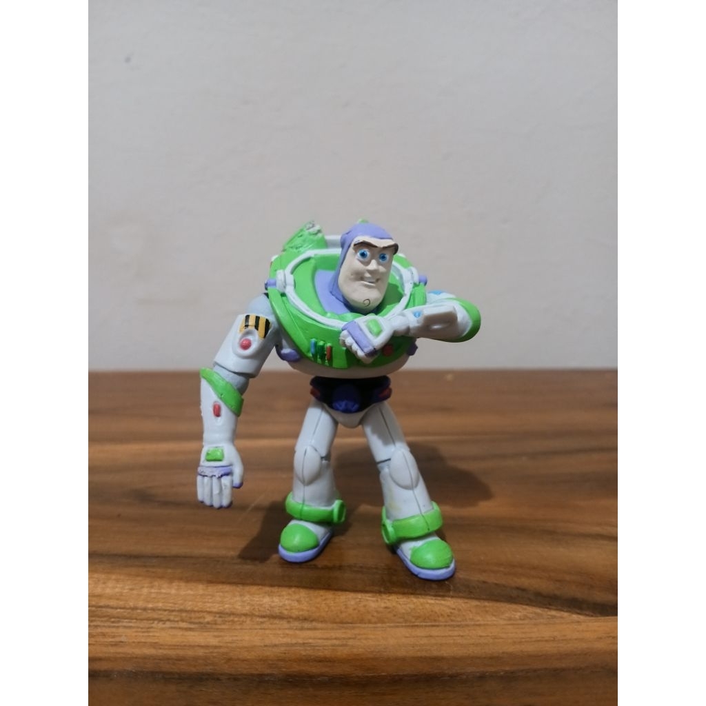 Action Figure Mainan Buzz Lightyear Toy Story
