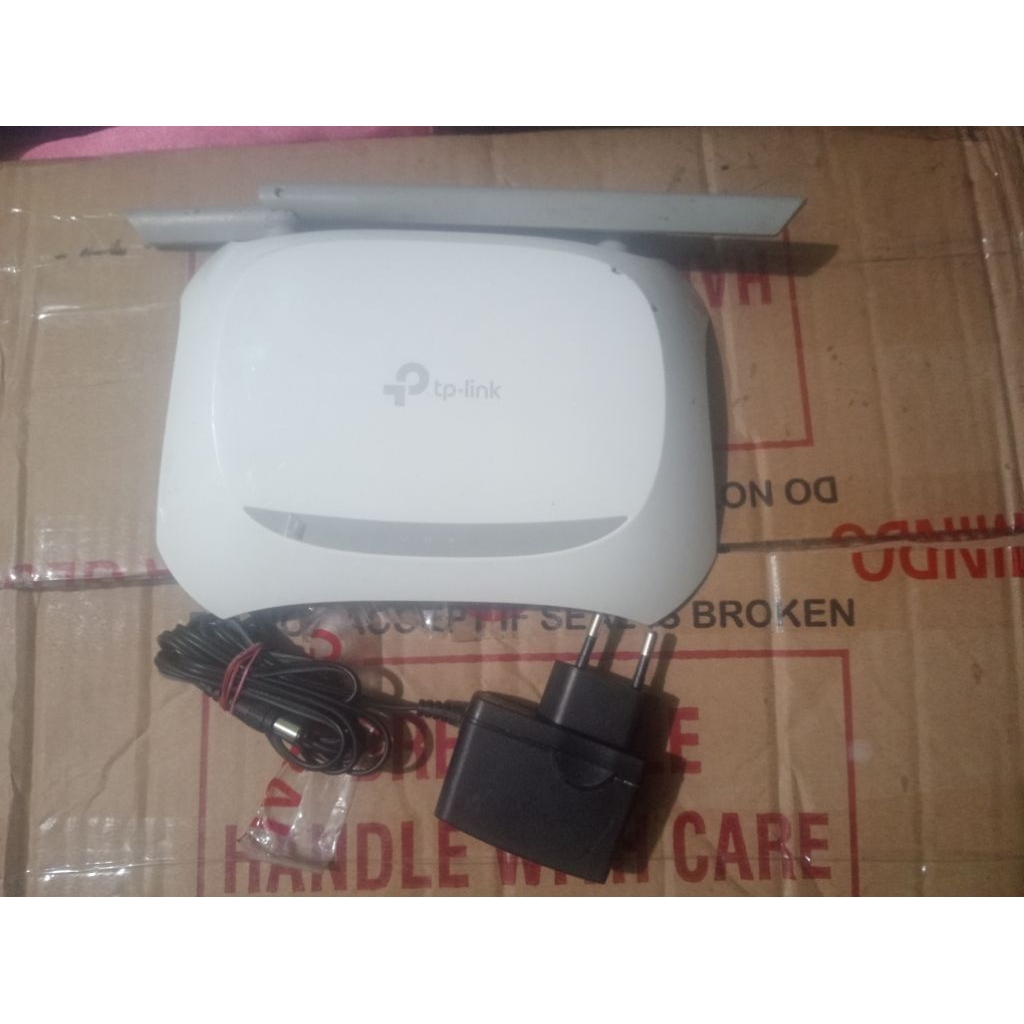 Router TP LINK 840 bekas