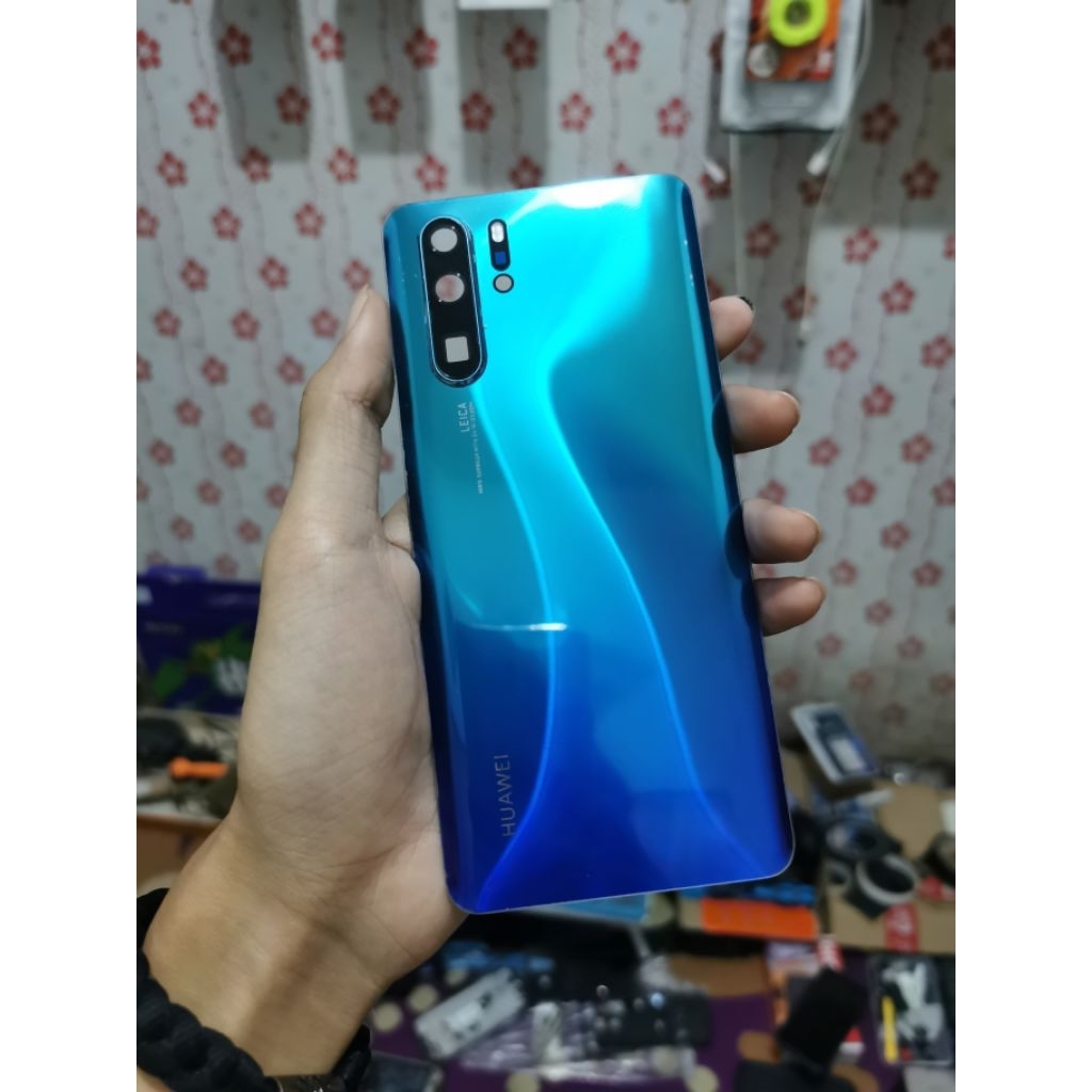 backdoor huawei p30 pro