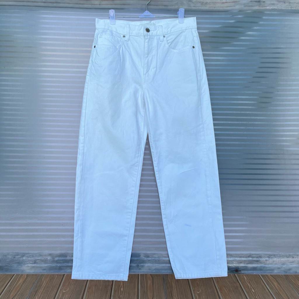 Uniqlo Jeans Tapered Off White