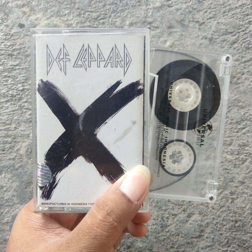 Kaset Pita Def Leppard - X