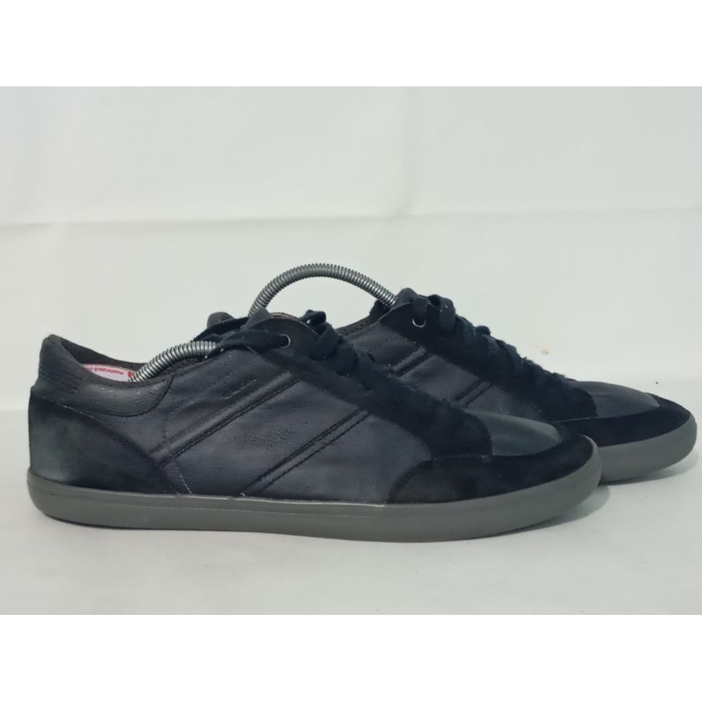 Sepatu GEOX size 46