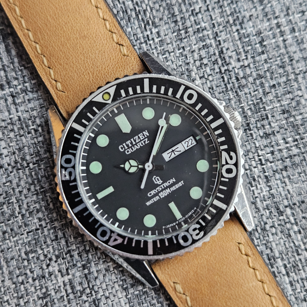 citizen cryston diver quartz vintage 4-212461 excellent condition men watch