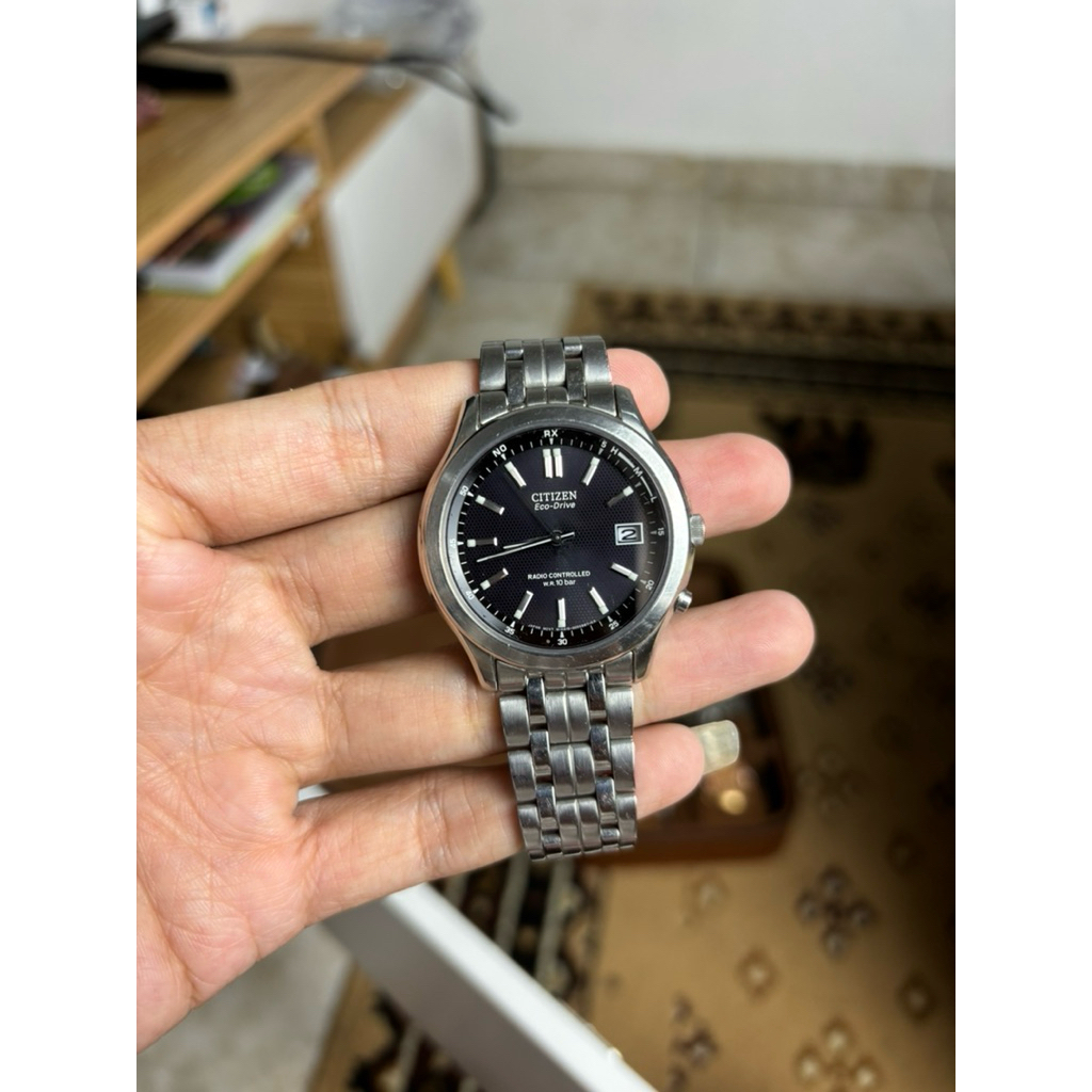 Jam Tangan pria citizen eco drive radio control langka