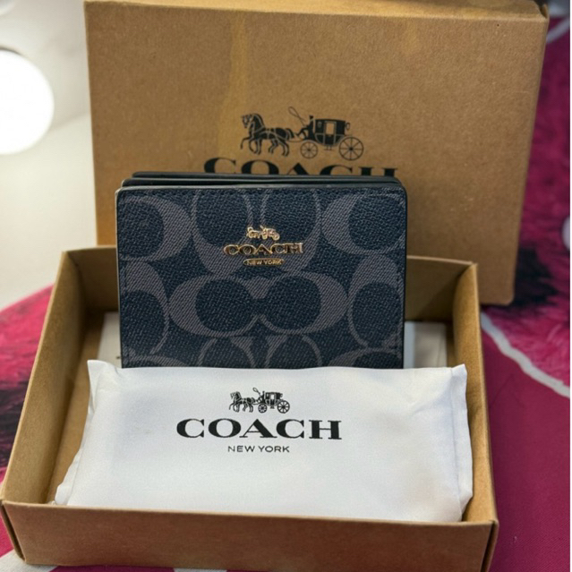 Prelovca - Coach Dompet (Ori Outlet )