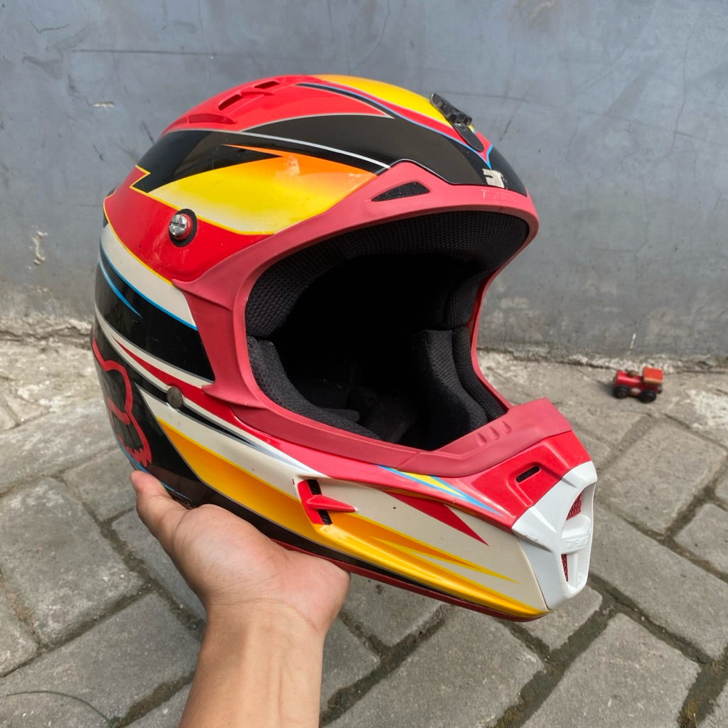 helm cross fox v1 original