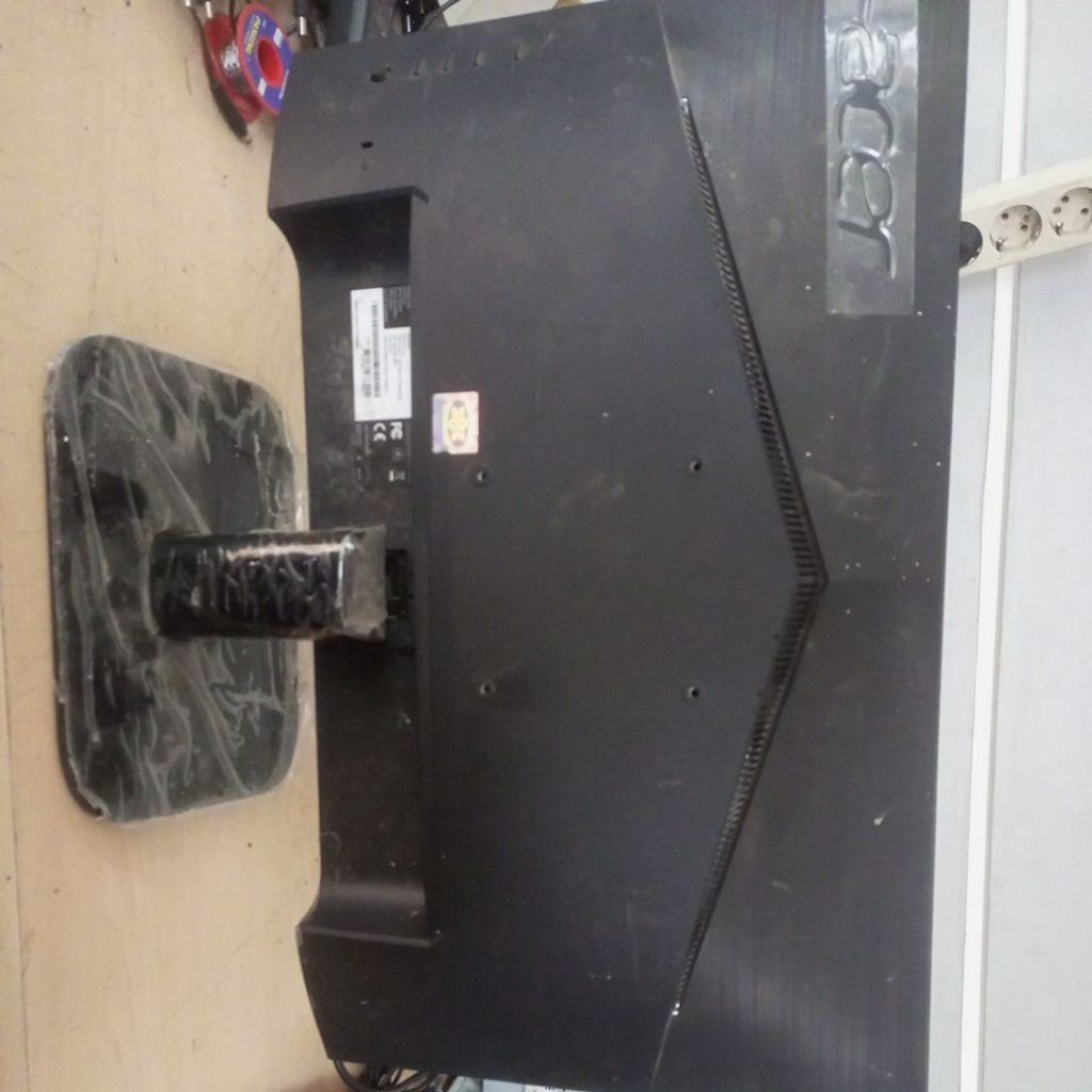 kaki monitor Acer KA242Y