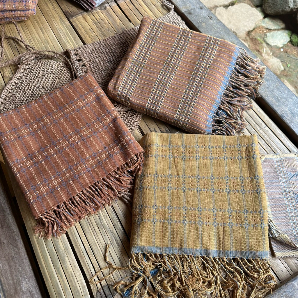Kain tenun Baduy Warna alam Tenun Asli Bahan Katun
