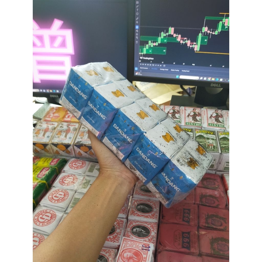 Teh Dandang Biru 40gr (1 Slop 10 Bungkus)