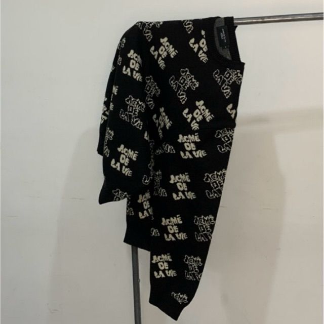 ADLV Logo Pattern Knit Black Size 2, Original 100%