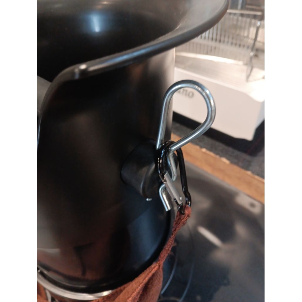 One Two Cups Knock Box Standing 31cm
