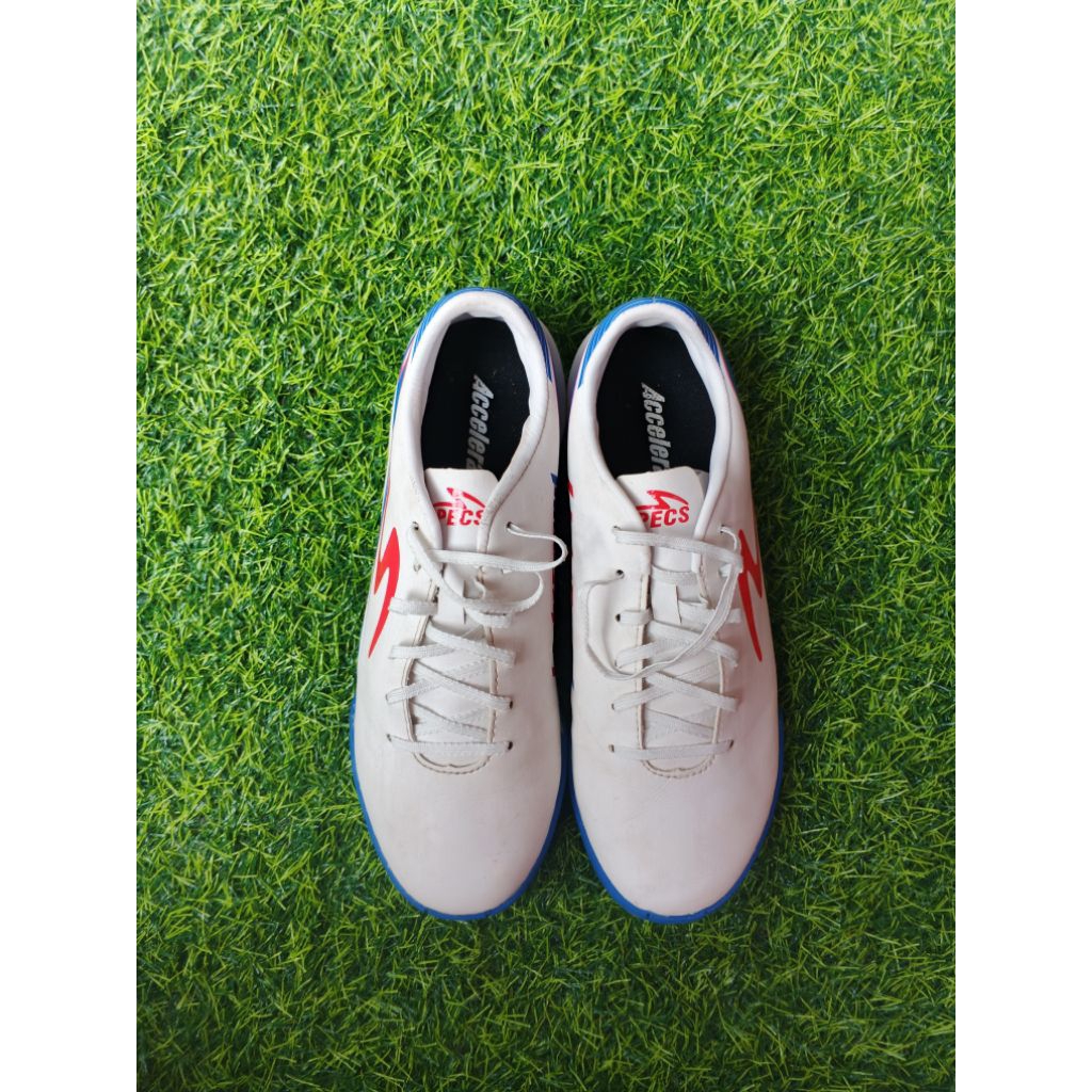Sepatu Futsal Specs Lightspeed 3 IN