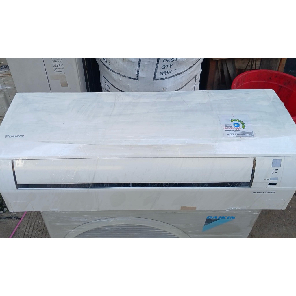indor ac Daikin 1/2pk - 1pk 1.5pk (second)