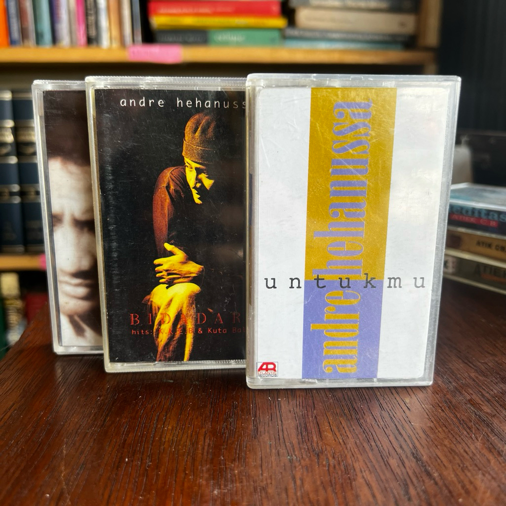 Koleksi Kaset Pita Andre Hehanusa