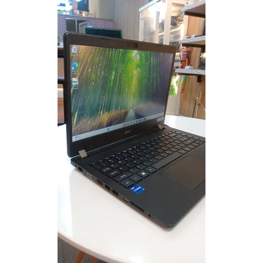 Acer Travelmate P214  I7 Gen 11