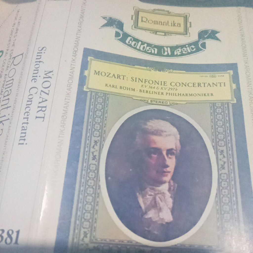 kaset pita MOZART R-141