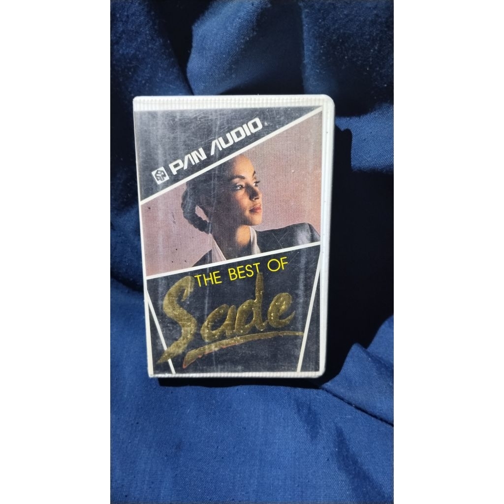 kaset pita original sade the best of. bagus mulus. SUARA CLING BERSIH. baca  full deskripsinya. liha