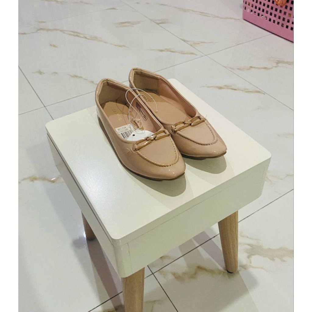 Sepatu Payless Flat Wanita