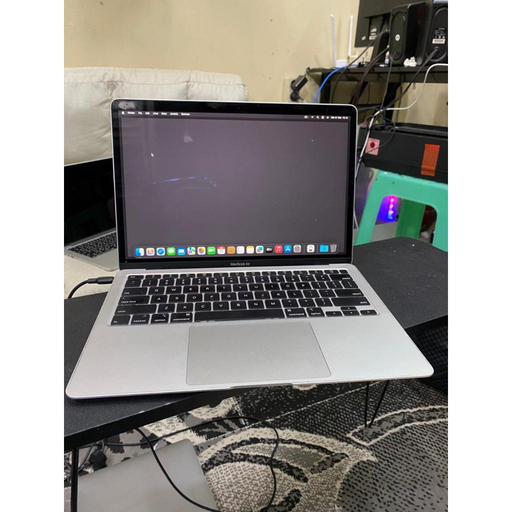 Macbook air second 2020 core i3 ram 8 ssd 256 murah bergaransi