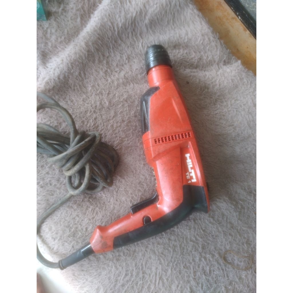 bor hilti te 1