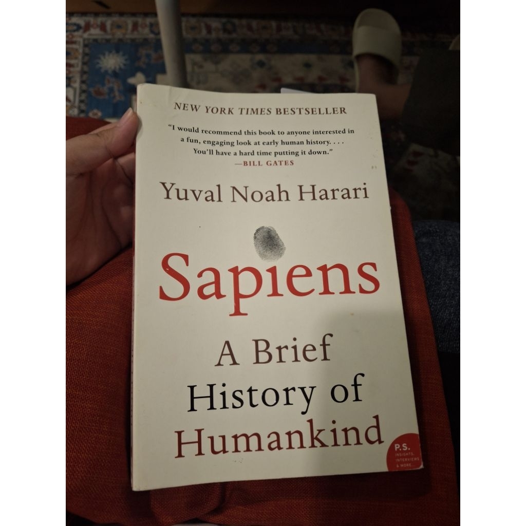 preloved sapiens colored version (kertas majalah) original