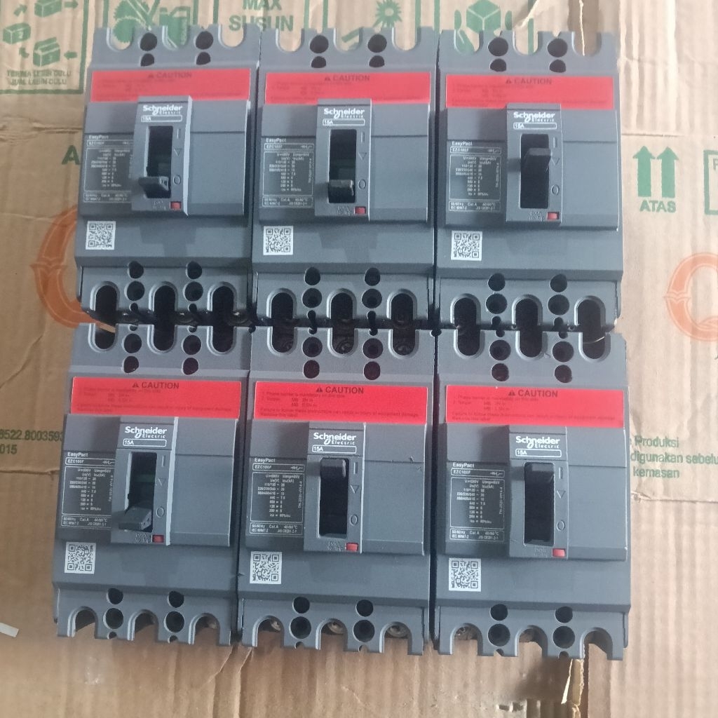 mccb breaker 3 pashe nfb seneider 15a 20a 25a 30a 40a 50a 60a 75a 80a 100ampere