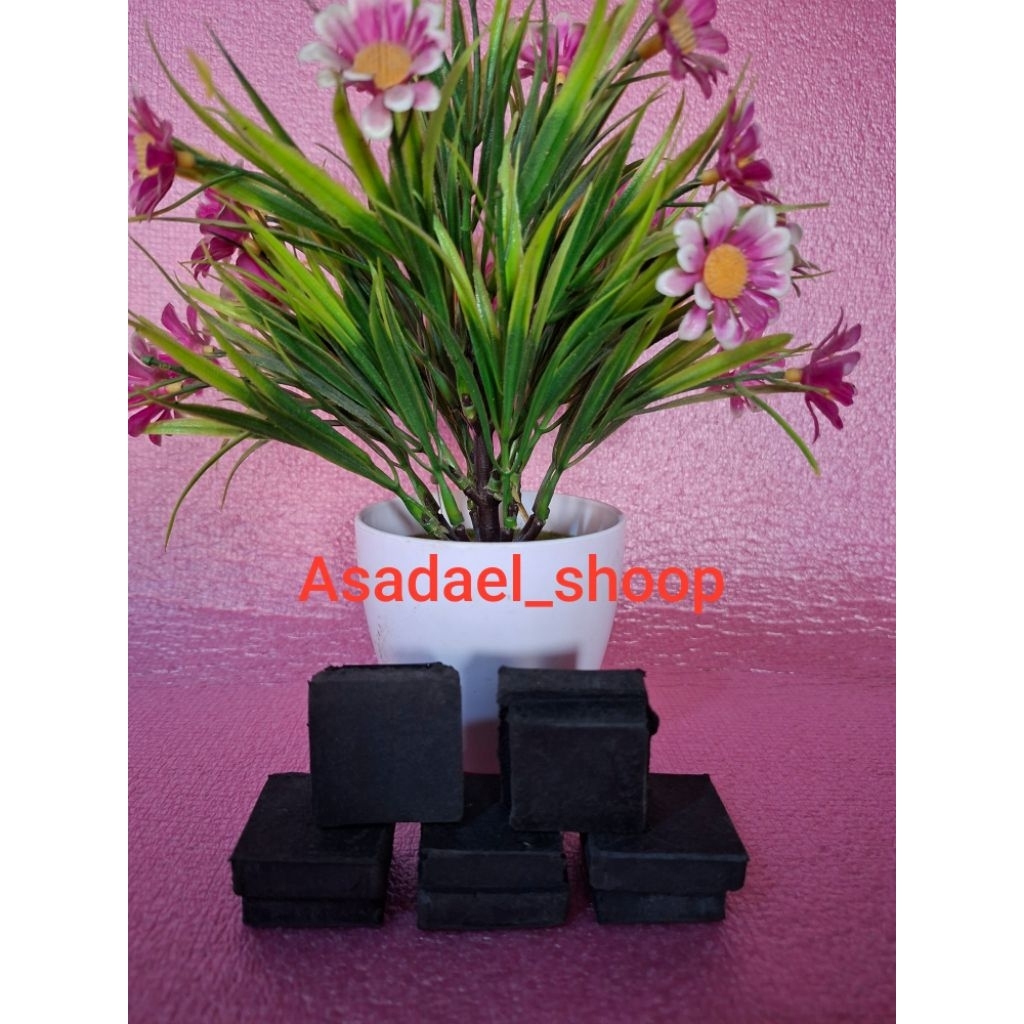 Karet Tutup pipa Hollow 3x3 padat/ Karet tutup pipa holow ukuran 3x3