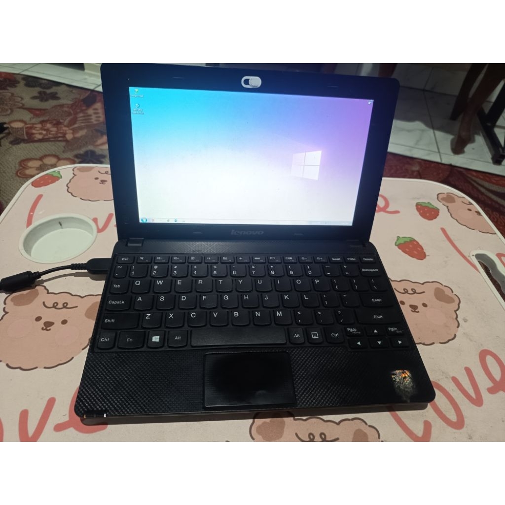 Laptop lenovo N2840 bekas