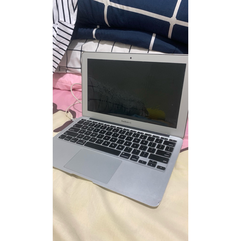 Macbook Air 2012 TIDAK BISA MASUK OS DAN LCD RUSAK
