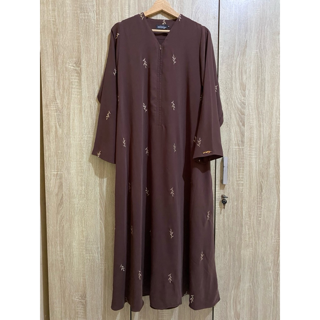 Preloved Zauhara - Belle Series Brunette M cut PB S