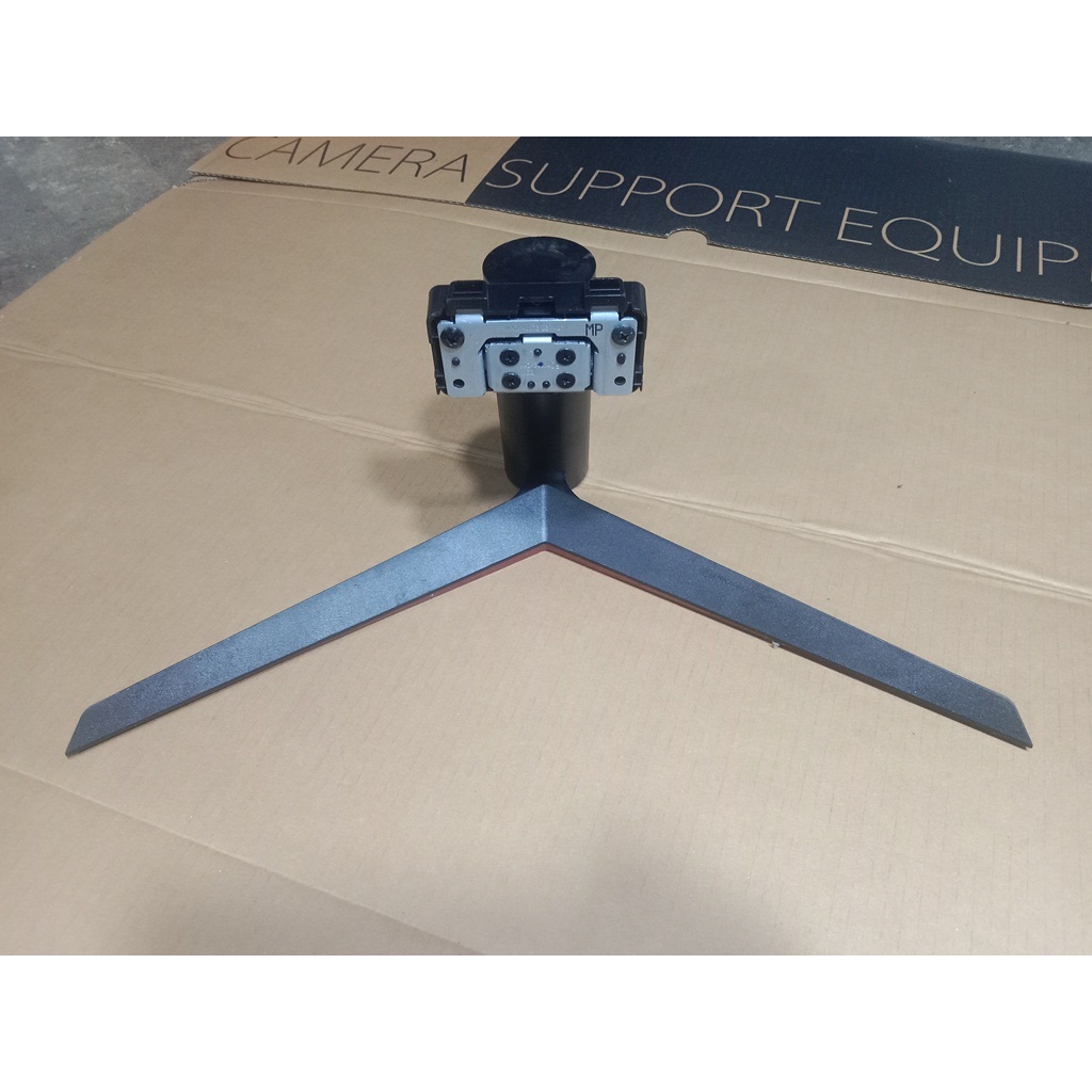 bekas utuh Stand Dudukan Kaki Monitor  LG 24 inch 24MP60G komputer layar 24mp60