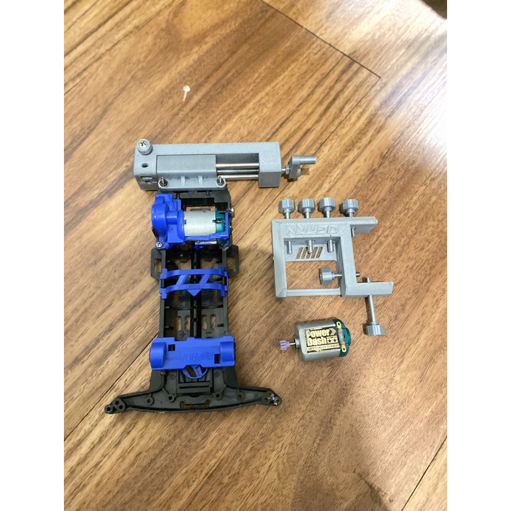 Alat bubut ban manual mini 4wd