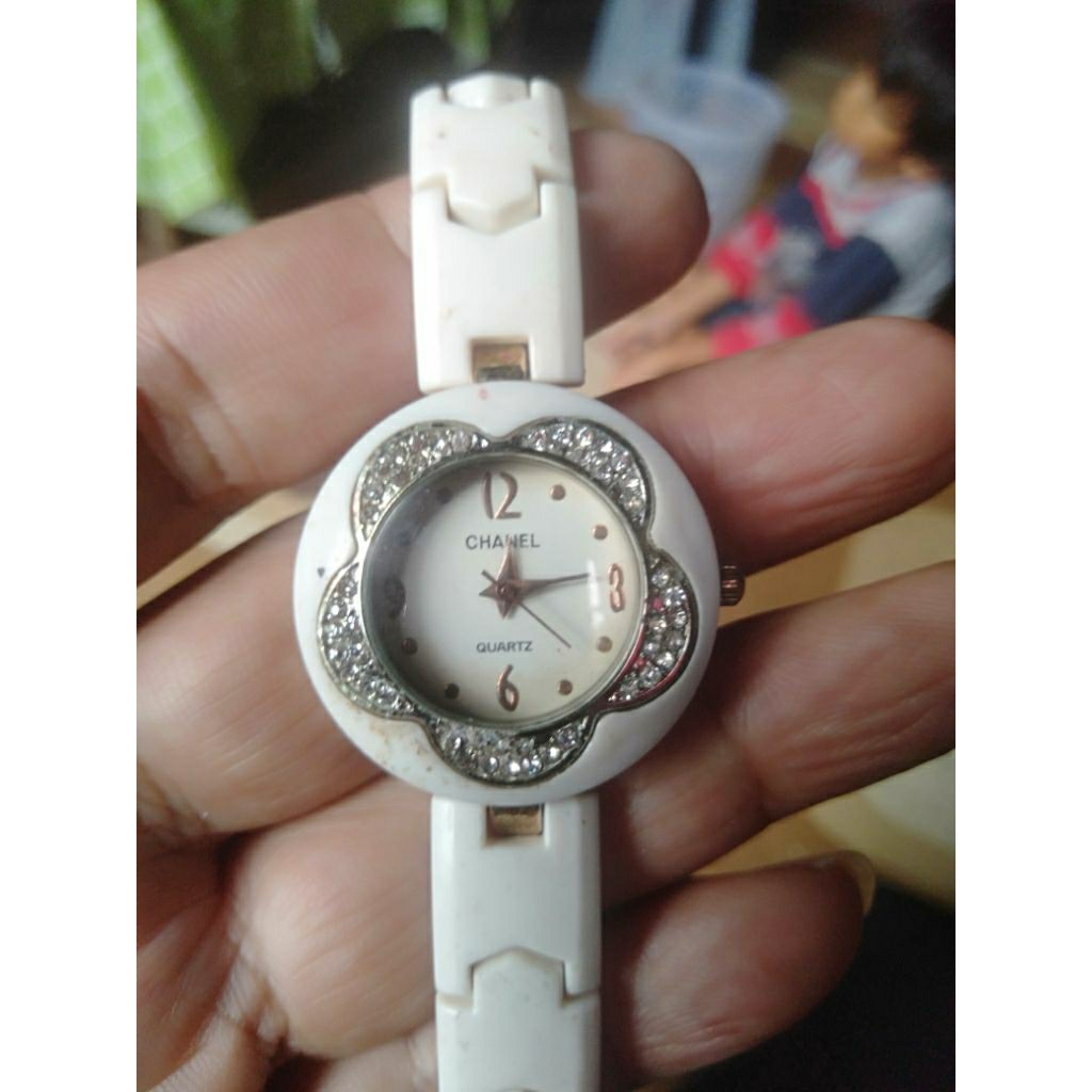 Jam tangan wanita preloved keramik