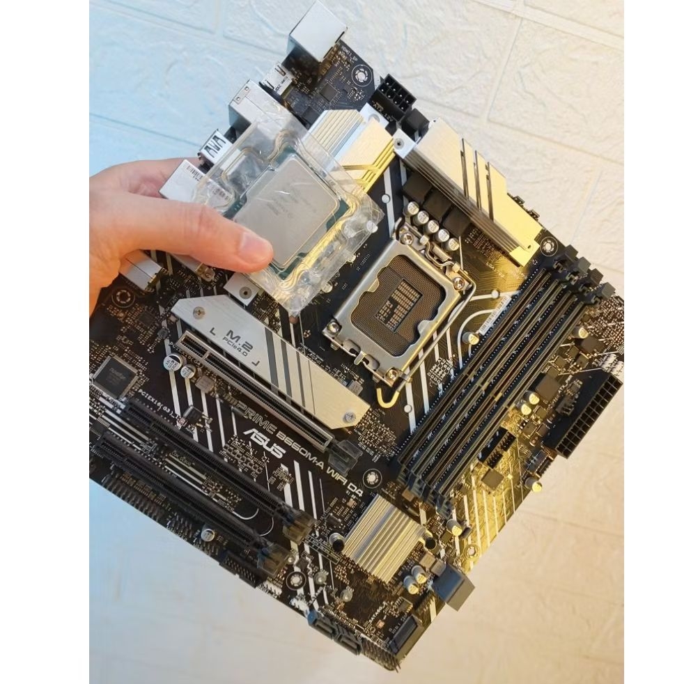 PAKETAN MOBO ASUS B660M A WIFI DDR4 + PROCESOR INTEL I5 14400F TRAY