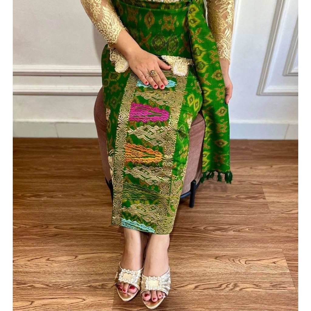 Endek tenun tumpal bordir songket