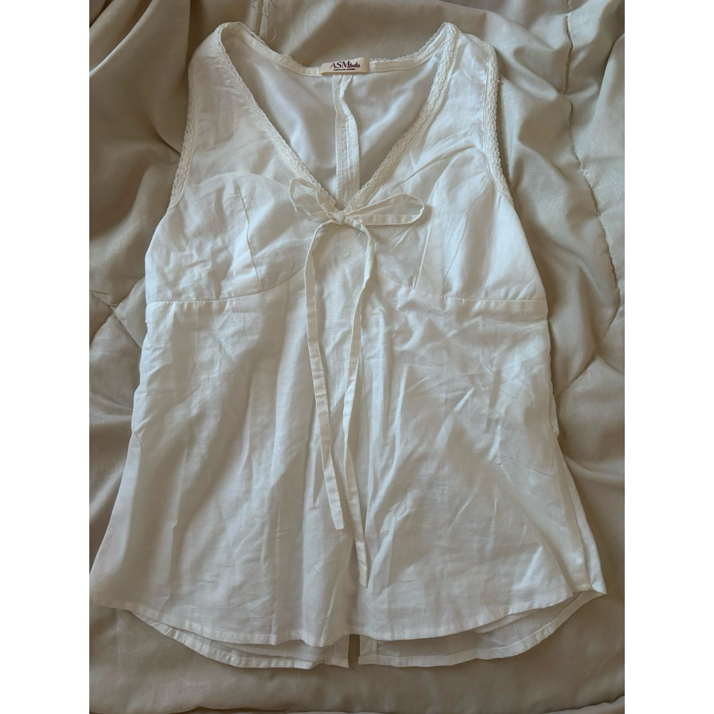 PRELOVED - coquette sleeveless top