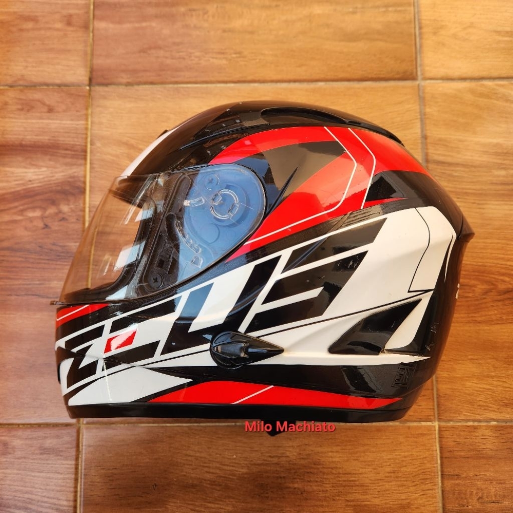 Helm Zeus Zs 806 size XL Black Red SECOND
