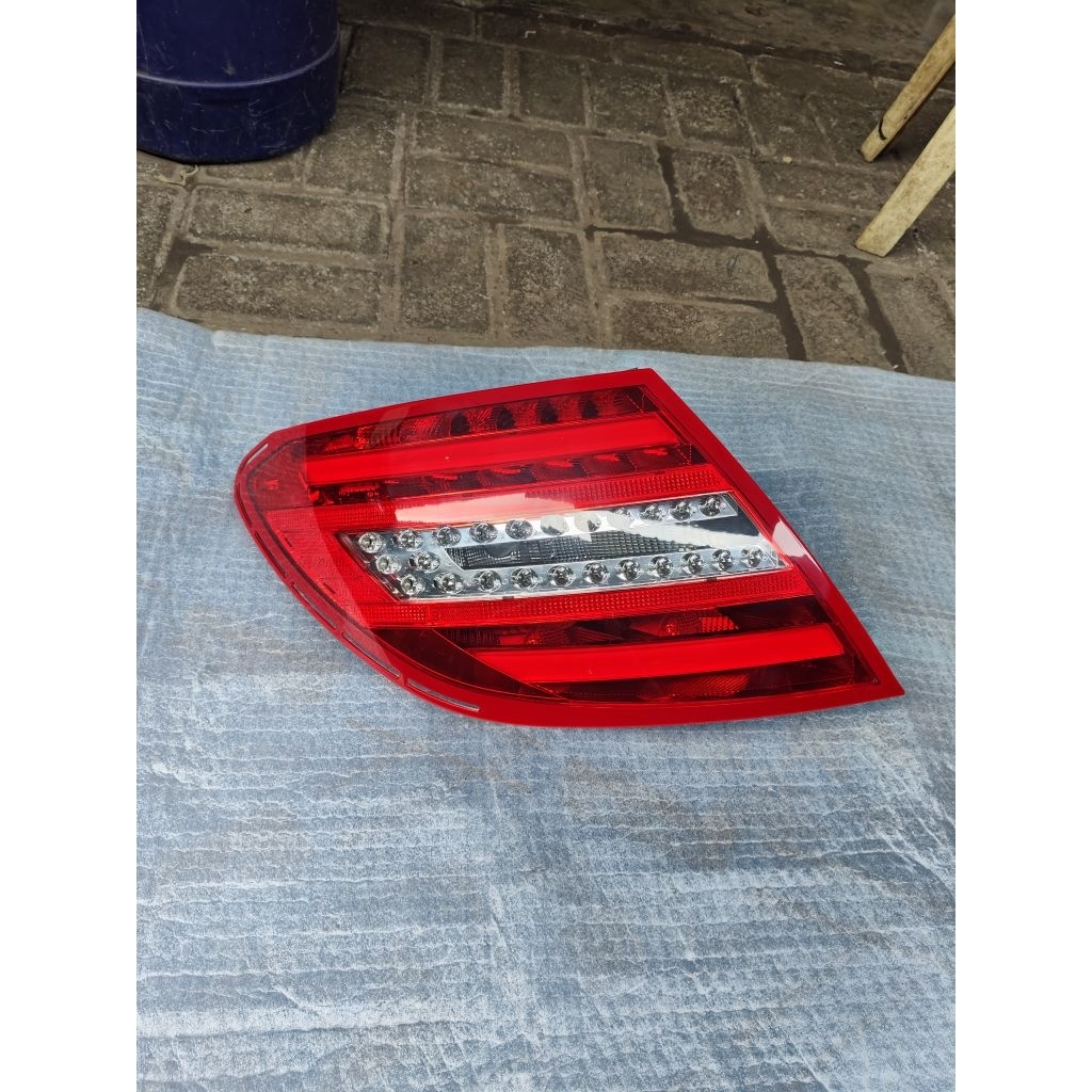Stoplamp mercedes-benz C Class C200 W204 orisinil.