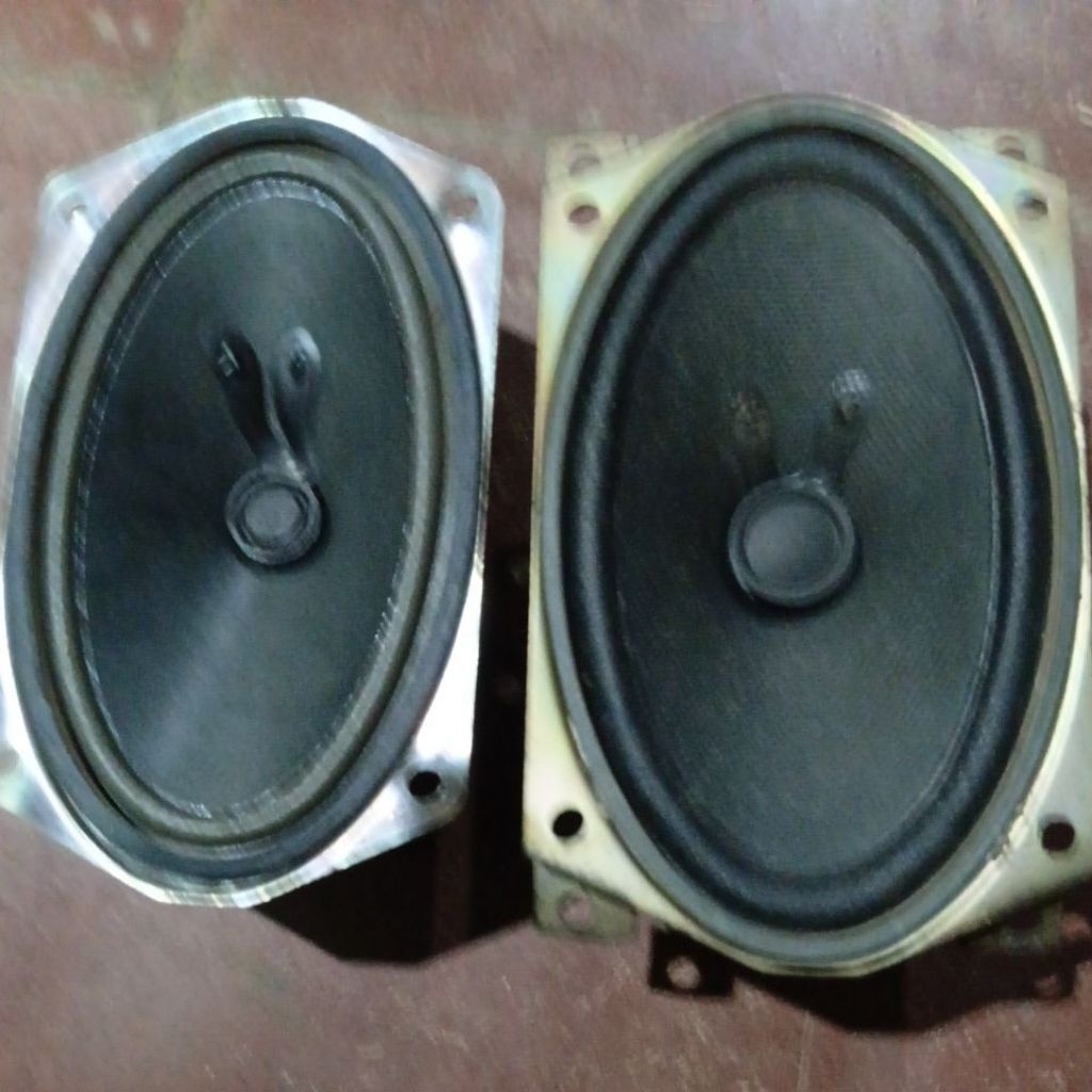 speaker oval murce