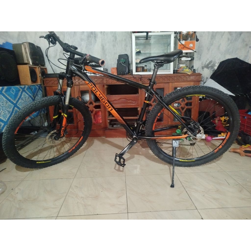 Polygon premier 5 uk 27, 5 size M (2019)